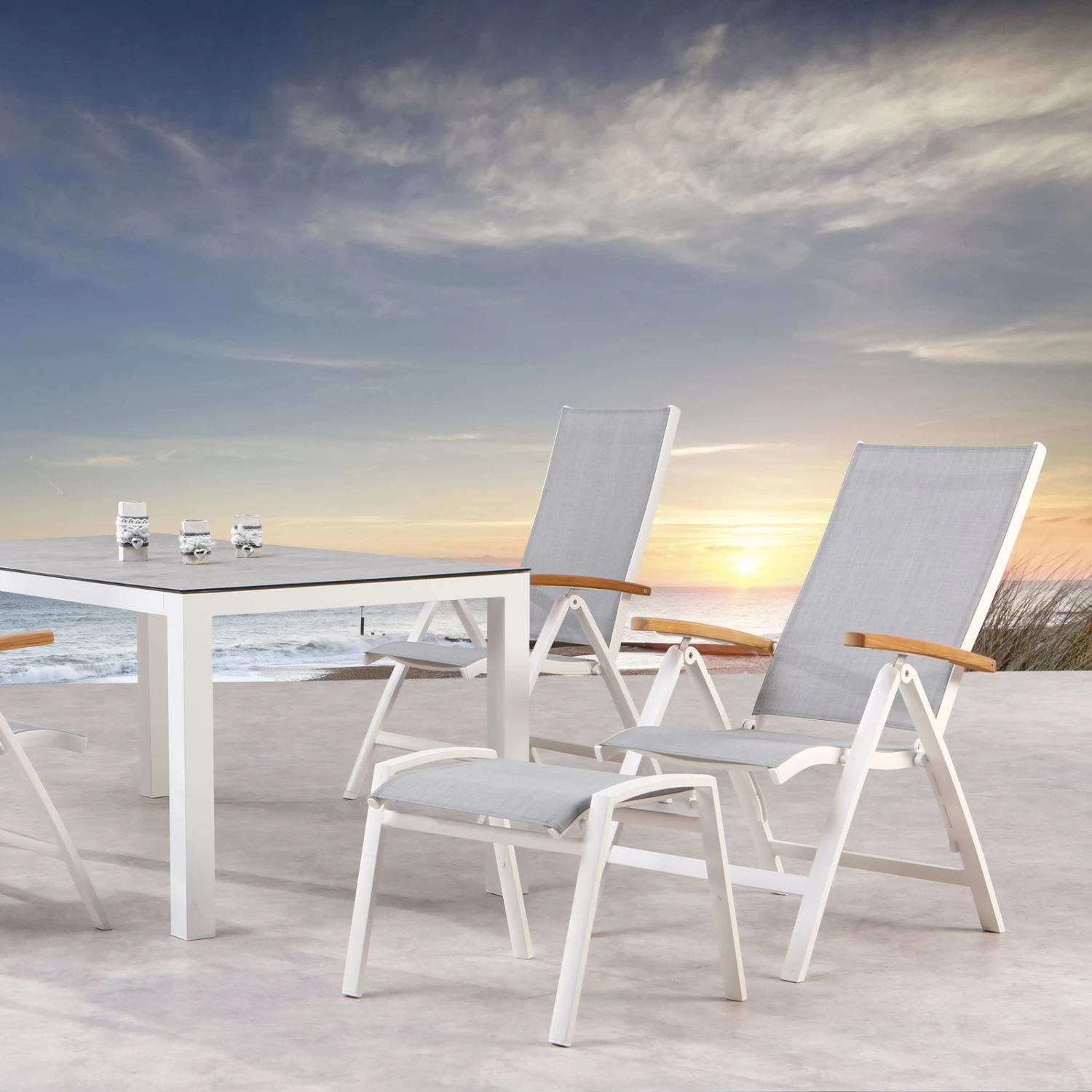 Best Klappsessel Cavalese / Weiß, Bequem, Pflegeleicht, Schlicht – Bild 2